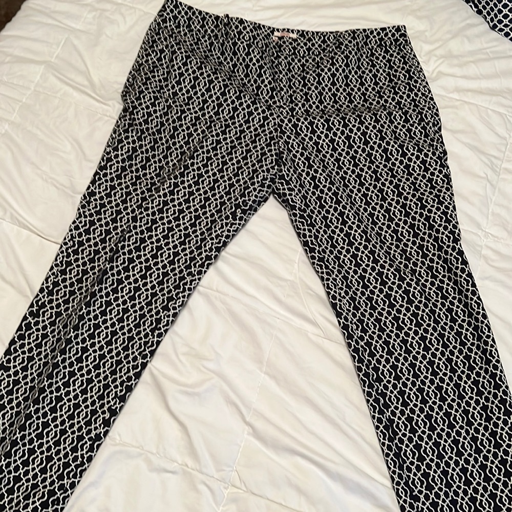 Black design, straight leg trousers